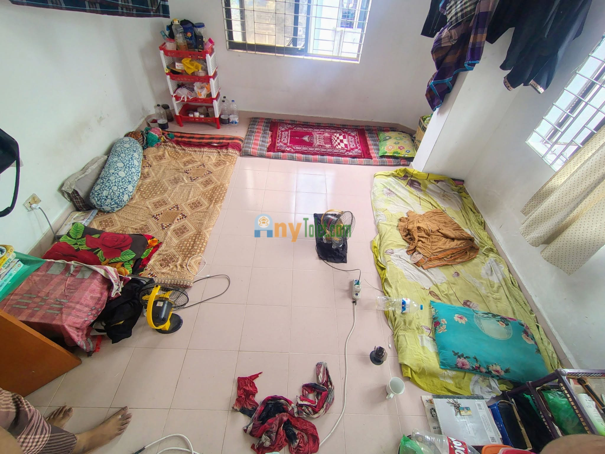 Bachelor mess