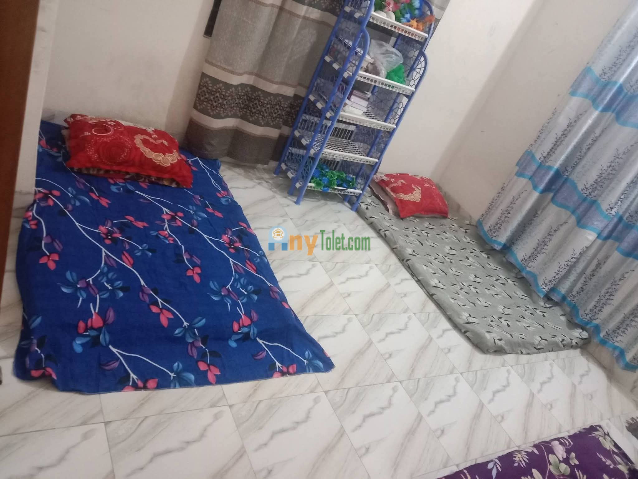 Tolet for female