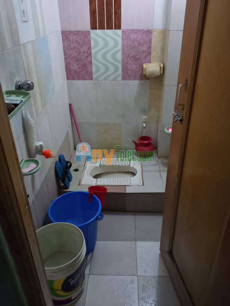 ফ্লাট খালি হবে