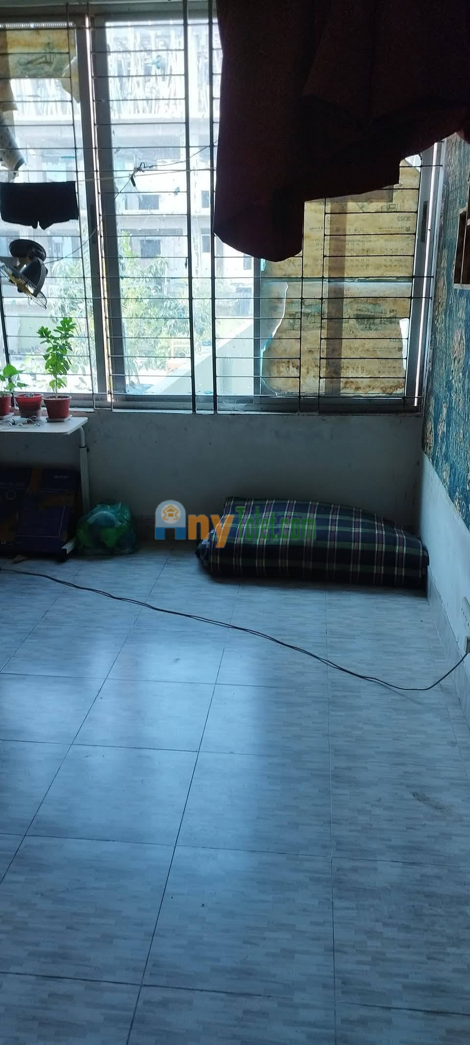 রুমমেট আবশ্যক