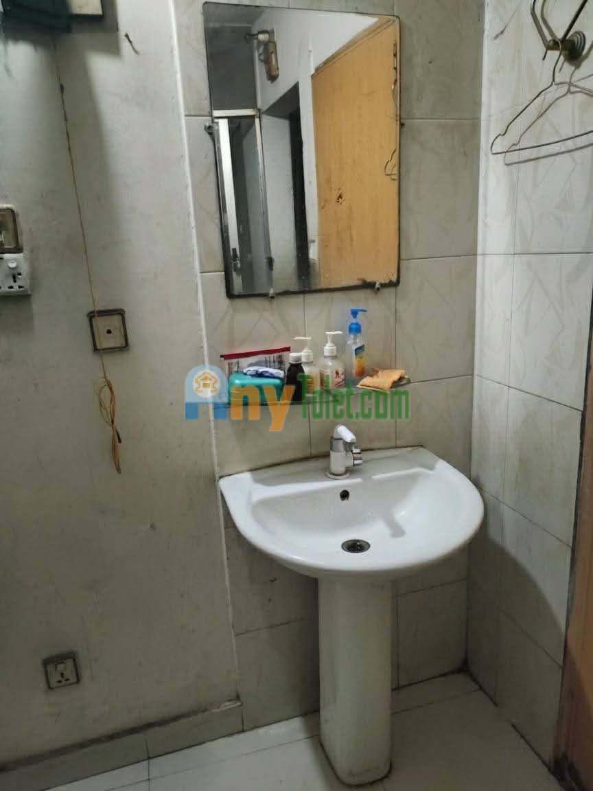 Tolet ১টি রুম ভাড়া দেওয়া হবে
